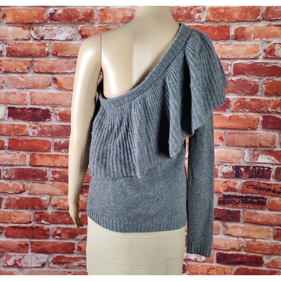 Aqua 100% Cashmere One Shoulder Sweater XS NWT - Picture 4 of 4